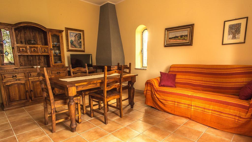 Agriturismo Podere Valdo Gavorrano Rum bild
